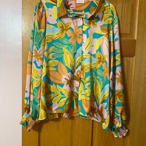 Long sleeve floral satin type material button up top